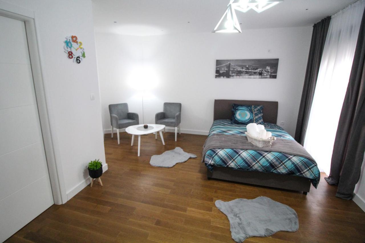 Aria Apartmani Podgorica Exterior photo